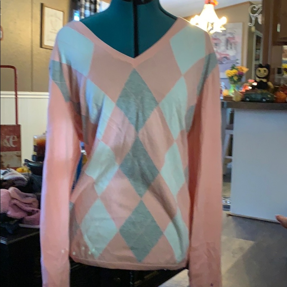 VNECK SWEATER